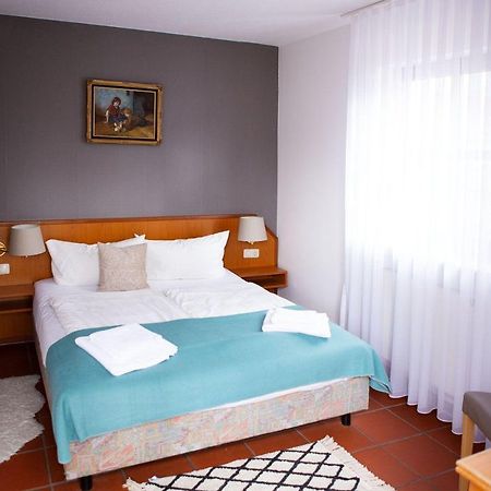 Hotel Sofra Фюрт Екстер'єр фото